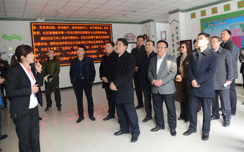 许尔锋副主席在福通社区调研工作 许尔锋副主席在福通社区调研工作